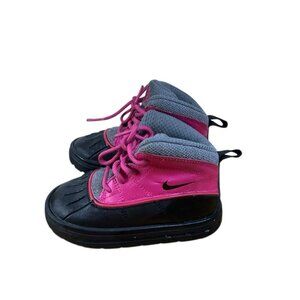 Girls Nike ACG Woodside 2 High Winter Boots 7C Pink Black